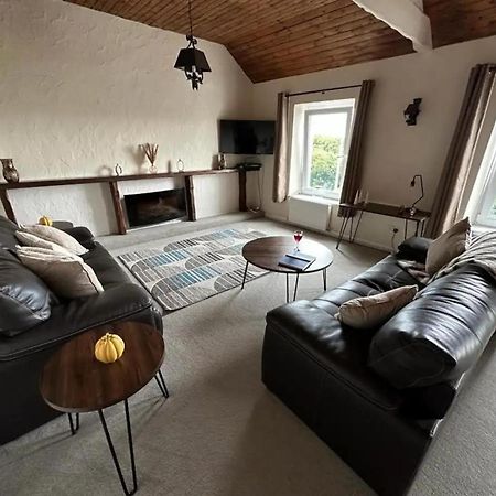 Appartement 2 Bed-Sleeps 4-Sea View-Pet Friendly-Parking à Llanelli Extérieur photo