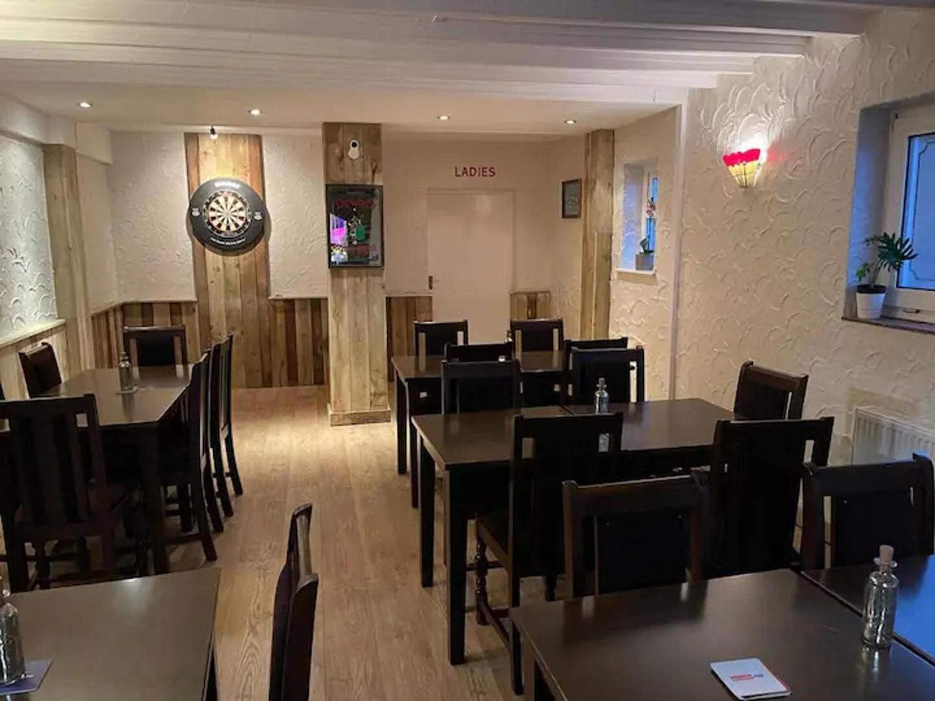 Appartement 2 Bed-Sleeps 4-Sea View-Pet Friendly-Parking à Llanelli Extérieur photo