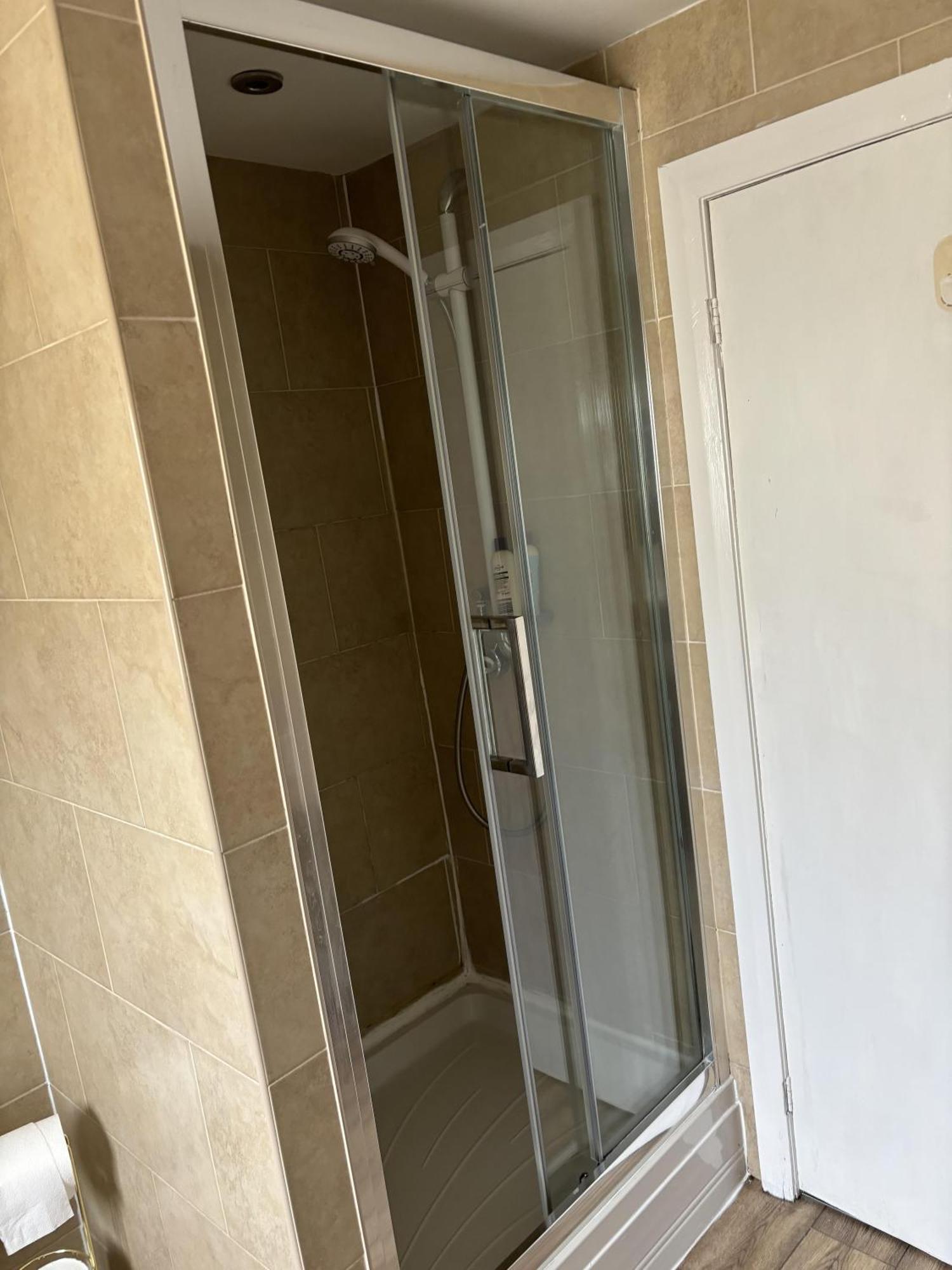 Appartement 2 Bed-Sleeps 4-Sea View-Pet Friendly-Parking à Llanelli Extérieur photo